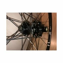 Roues Complètes Duke - 29'' -Race Face Soldes roues 29 duke lily star 2