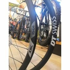 Dt-swiss Roues Complètes Dt Swiss - 29'' -Race Face Soldes roues carbone dt swiss xrc 1501 2