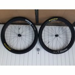 Dt-swiss Roues Complètes Dt Swiss -Race Face Soldes roues dt swiss 29 x1900 3