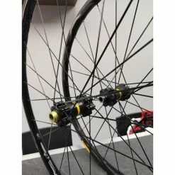 Roues Complètes Mavic - 27.5'' -Race Face Soldes roues mavic xa elite 27 5 boost 2