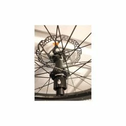 Dt-swiss Roues Complètes Dt Swiss - 29'' 9 Dt-swiss Roues Complètes Dt Swiss - 29'' -Race Face Soldes roues neuves dtswiss x1900 29 pouces boost 3