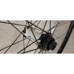 Dt-swiss Roues Complètes Dt Swiss - 29'' 7 Dt-swiss Roues Complètes Dt Swiss - 29'' -Race Face Soldes rour dt swiss 2