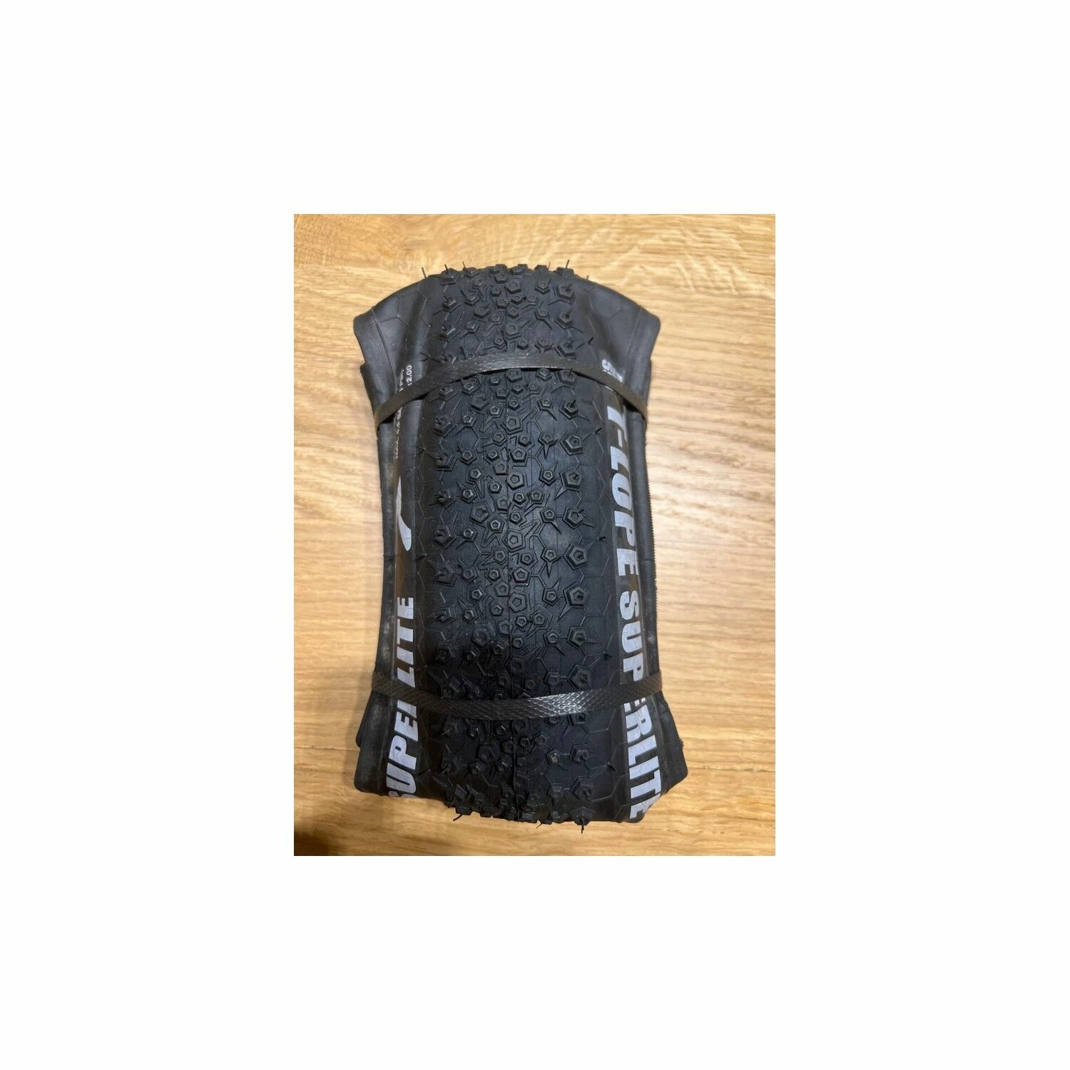 Pneus Vredestein - 26'' 1 Pneus Vredestein - 26''